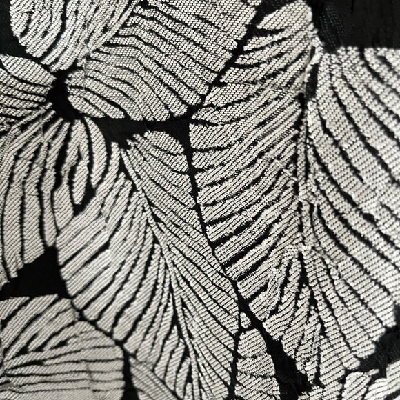 Anthropology (Elevenses) linen pants, perfect for summer! Dress it up or down! - Picture 5 of 7